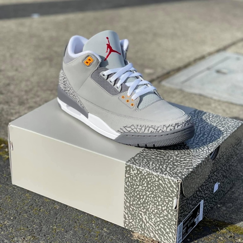 Men’s Cool Grey 3s